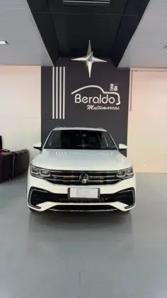 VOLKSWAGEN TIGUAN 2.0 300 TSI GASOLINA ALLSPACE R-LINE AUTOMÁTICO