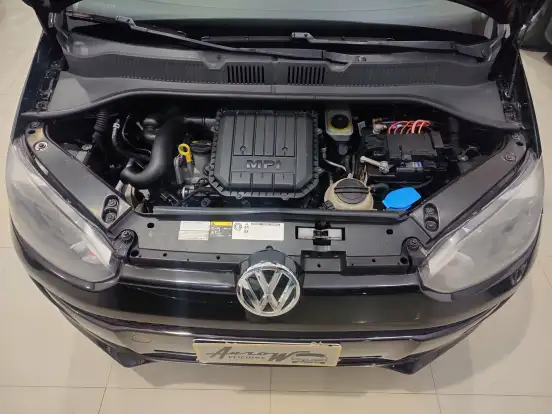 VOLKSWAGEN-UP-2016