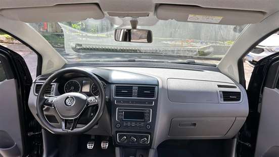 VOLKSWAGEN-FOX-1.6 MSI HIGHLINE 16V FLEX 4P MANUAL VOLKSWAGEN-FOX-2015