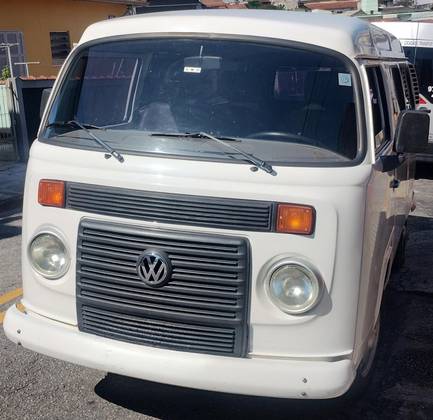 VOLKSWAGEN KOMBI 1.4 MI STD 8V FLEX 4P MANUAL