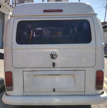 VOLKSWAGEN-KOMBI-1.4 MI STD 8V FLEX 4P MANUAL VOLKSWAGEN-KOMBI-2013