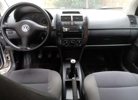 VOLKSWAGEN-POLO-1.0 MI 16V GASOLINA 4P MANUAL VOLKSWAGEN-POLO-2002