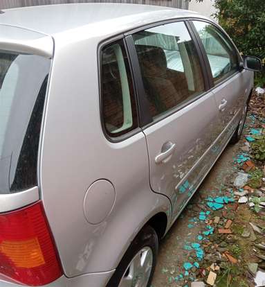 VOLKSWAGEN-POLO-1.0 MI 16V GASOLINA 4P MANUAL VOLKSWAGEN-POLO-2002