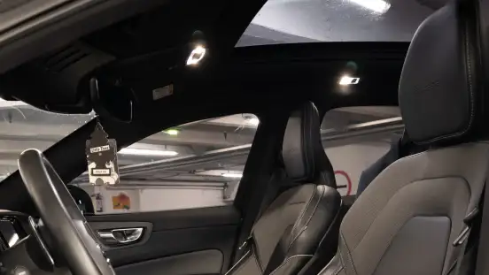 VOLVO-XC60-2019