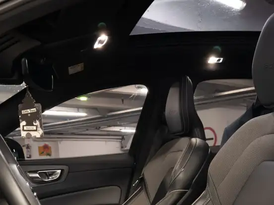 VOLVO-XC60-2.0 T8 HYBRID R-DESIGN AWD GEARTRONIC VOLVO-XC60-2019