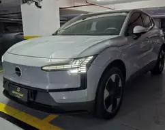 VOLVO EX30 51 KW ELÉTRICO CORE VOLVO EX30 51 KW ELÉTRICO CORE