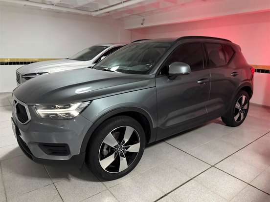 VOLVO-XC40-2.0 T4 GASOLINA GEARTRONIC VOLVO-XC40-2018