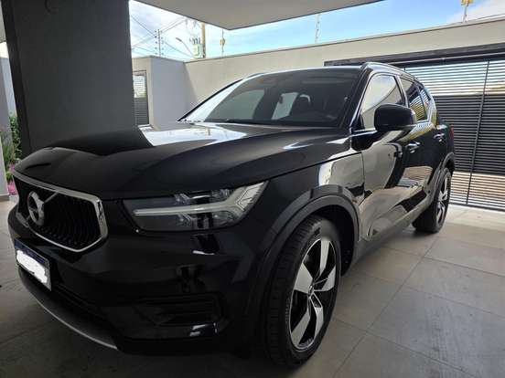 VOLVO-XC40-2.0 T4 GASOLINA MOMENTUM GEARTRONIC VOLVO-XC40-2020