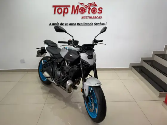 YAMAHA MT-07 CONNECTED ABS YAMAHA MT-07 CONNECTED ABS