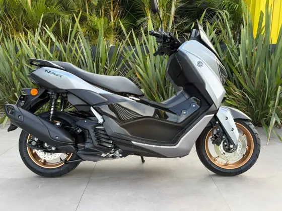 YAMAHA NMAX CONNECTED 160 ABS 