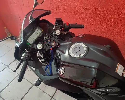 YAMAHA-YZF R15 YAMAHA-YZF R15-2025