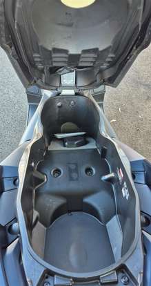 YAMAHA-XMAX 250 CONNECTED ABS-2024