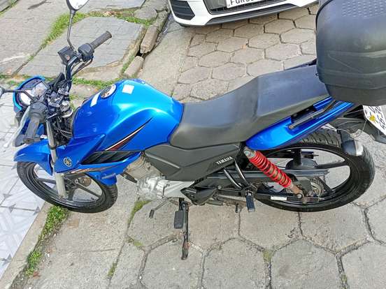YAMAHA-YS 150 FAZER SED YAMAHA-YS 150 FAZER SED-2014