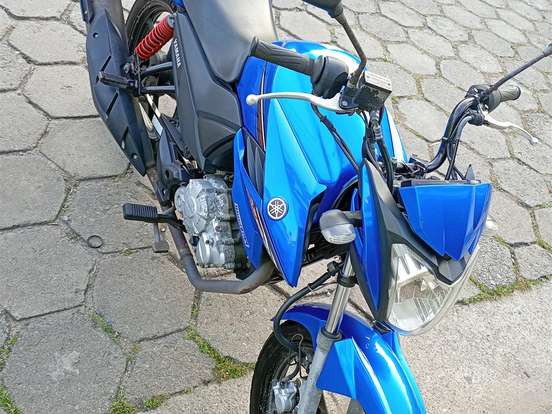 YAMAHA-YS 150 FAZER SED YAMAHA-YS 150 FAZER SED-2014