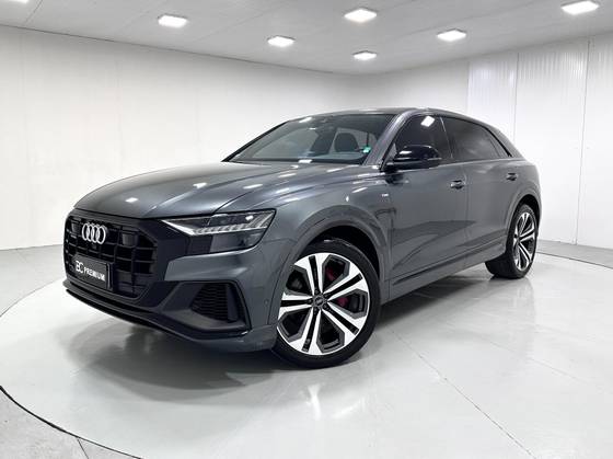 AUDI Q8 3.0 TFSI GASOLINA PERFORMANCE BLACK QUATTRO TIPTRONIC