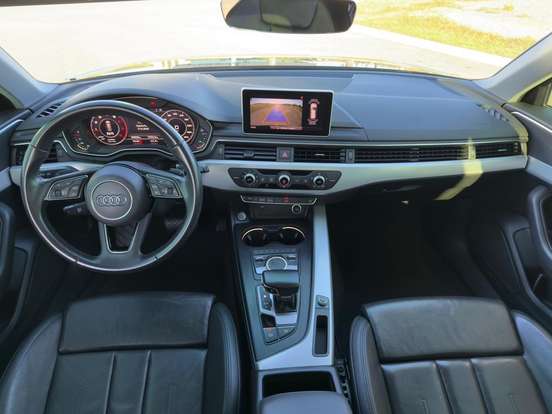 AUDI-A4-2018
