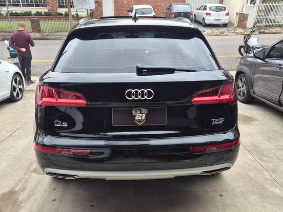 AUDI-Q5-2.0 TFSI GASOLINA AMBITION S TRONIC AUDI-Q5-2018