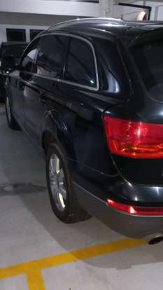 AUDI-Q7-2006