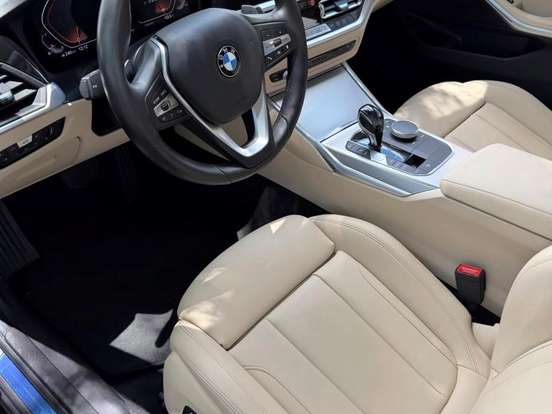 BMW-320i-2.0 16V TURBO GASOLINA SPORT GP AUTOMÁTICO BMW-320i-2019