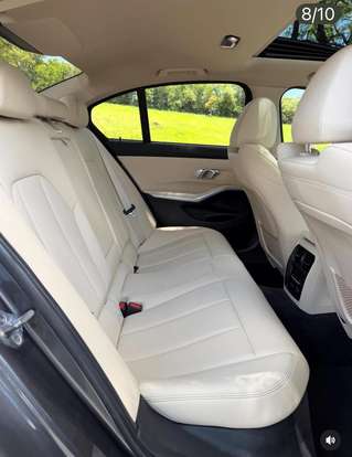 BMW-320i-2019