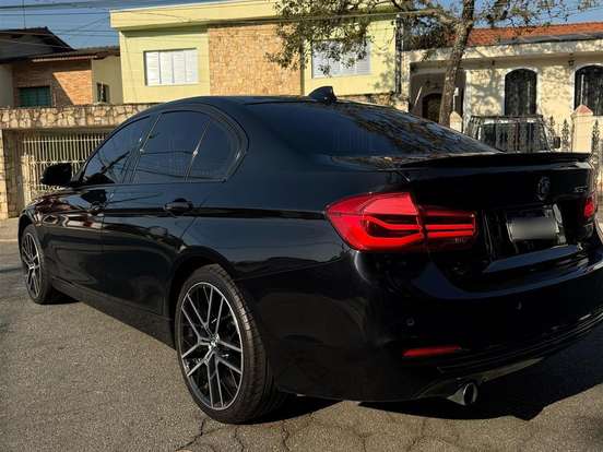 BMW-320i-2.0 SPORT 16V TURBO ACTIVE FLEX 4P AUTOMÁTICO BMW-320i-2017