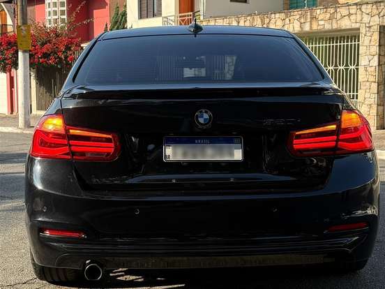 BMW-320i-2.0 SPORT 16V TURBO ACTIVE FLEX 4P AUTOMÁTICO BMW-320i-2017