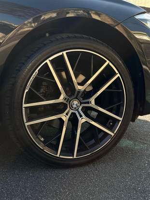 BMW-320i-2017