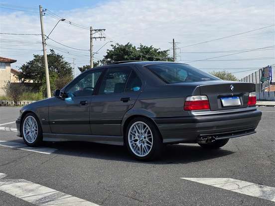 BMW-328i-2.8 SEDAN 24V GASOLINA 4P MANUAL BMW-328i-1996