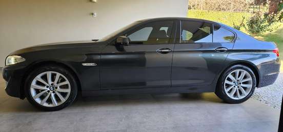 BMW-550i-2010