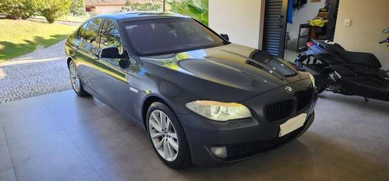 BMW-550i-2010