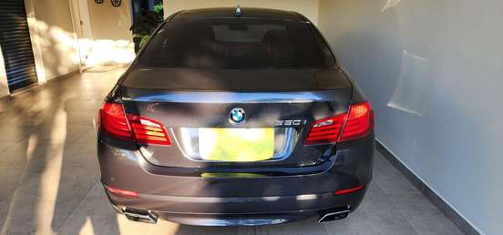 BMW-550i-2010