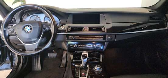 BMW-550i-2010