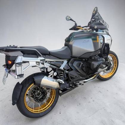 BMW R 1300 GS TRIPLE BLACK 