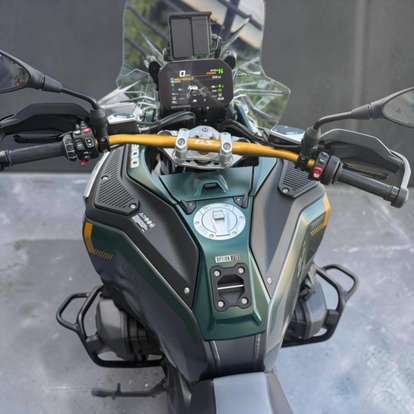 BMW-R 1300 GS TRIPLE BLACK BMW-R 1300 GS TRIPLE BLACK-2025