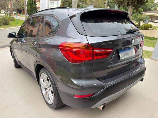 BMW-X1-2016