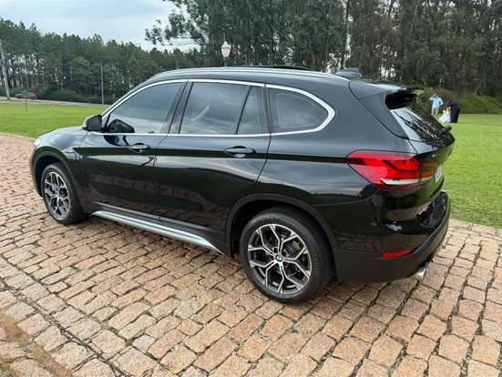 BMW-X1-2.0 16V TURBO ACTIVEFLEX SDRIVE20I X-LINE 4P AUTOMÁTICO BMW-X1-2021