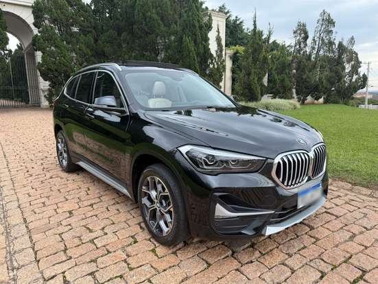 BMW-X1-2.0 16V TURBO ACTIVEFLEX SDRIVE20I X-LINE 4P AUTOMÁTICO BMW-X1-2021