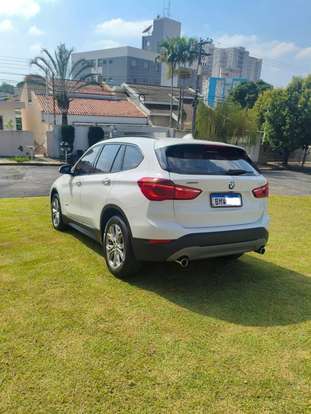 BMW-X1-2018