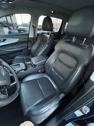 /en/city/cate-car-used-car/caoa-chery-tiggo-7-pro-2023-1-6-tgdi-gasoline-dct-49776155771864064/-6