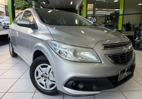 CHEVROLET ONIX 1.0 MPFI LT 8V FLEX 4P MANUAL CHEVROLET ONIX 1.0 MPFI LT 8V FLEX 4P MANUAL