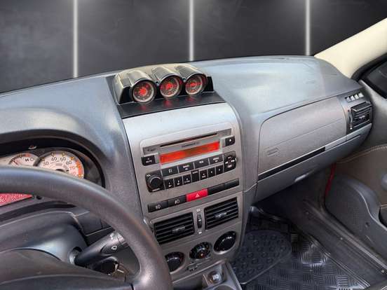 FIAT-STRADA-1.8 MPI ADVENTURE CD 16V FLEX 2P MANUAL FIAT-STRADA-2011