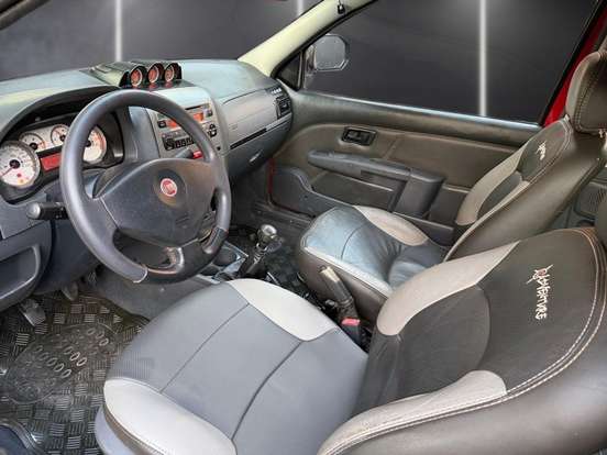 FIAT-STRADA-1.8 MPI ADVENTURE CD 16V FLEX 2P MANUAL FIAT-STRADA-2011