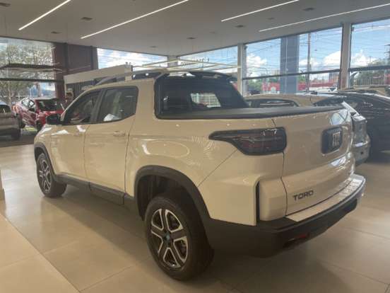 FIAT-TORO-1.3 TURBO 270 FLEX FREEDOM AT6 FIAT-TORO-2026