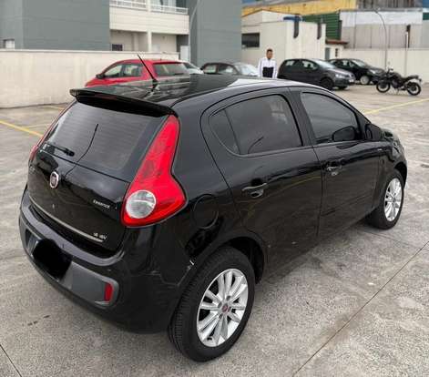 FIAT-PALIO-2013