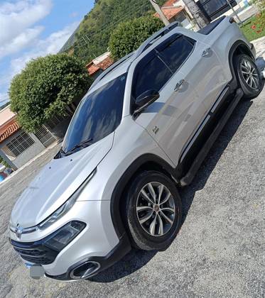 FIAT TORO 2.0 16V TURBO DIESEL VOLCANO 4WD AT9
