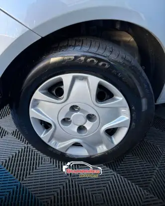 FORD-FIESTA-2008