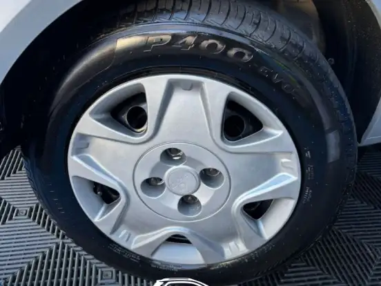 FORD-FIESTA-1.6 MPI TREND HATCH 8V FLEX 4P MANUAL FORD-FIESTA-2008