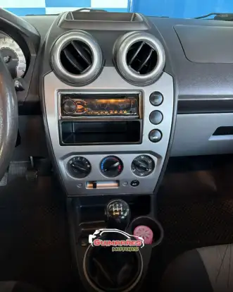 FORD-FIESTA-2008