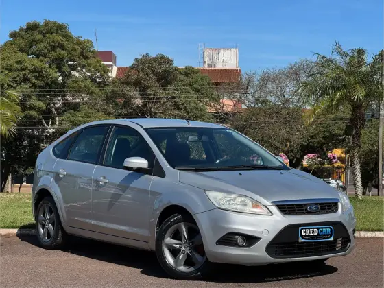 FORD FOCUS 1.6 GLX 8V FLEX 4P MANUAL
