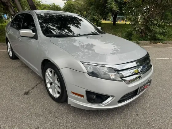 FORD FUSION 3.0 SEL AWD V6 24V GASOLINA 4P AUTOMÁTICO FORD FUSION 3.0 SEL AWD V6 24V GASOLINA 4P AUTOMÁTICO